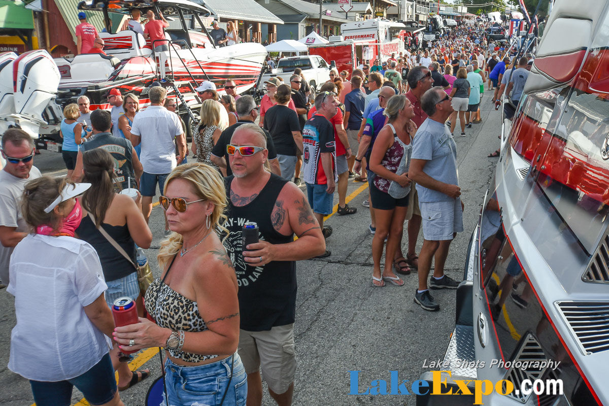 Shootout Street Show 152-124.jpg